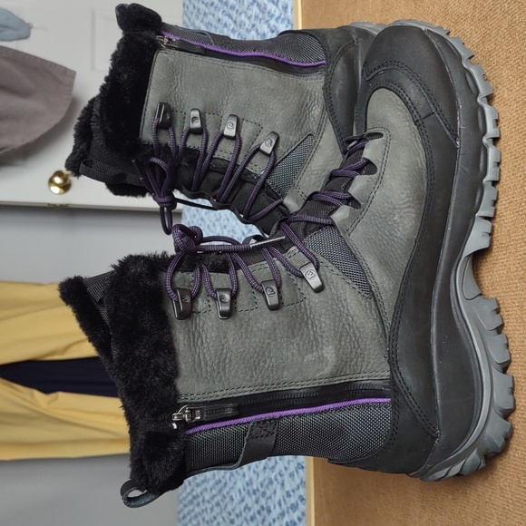 Merrell Thermo Rhea Mid Waterproof Snowboots In Women's Size 9 - Picture 6 of 16